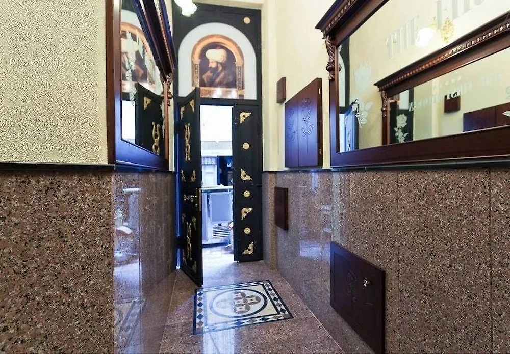 The First Ottoman Apartments Estambul Apartahotel